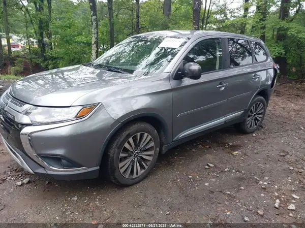JA4AD2A32KZ005481 2019 MITSUBISHI OUTLANDER - Image 2