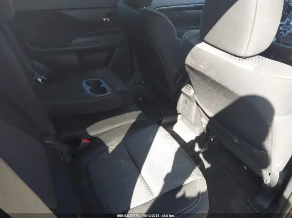 JA4AD2A32KZ013032 2019 MITSUBISHI OUTLANDER - Image 8
