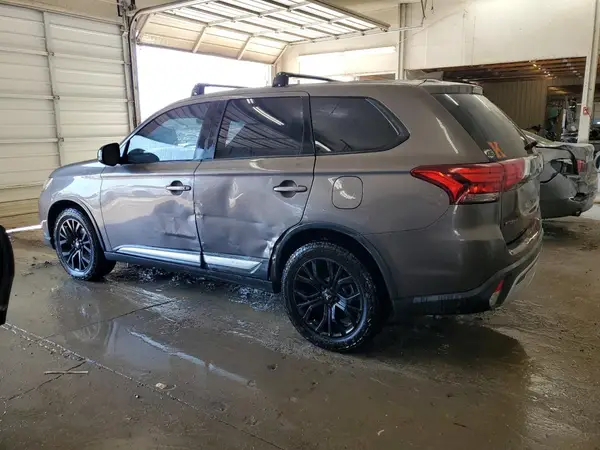 JA4AD2A32KZ022703 2019 MITSUBISHI OUTLANDER - Image 2