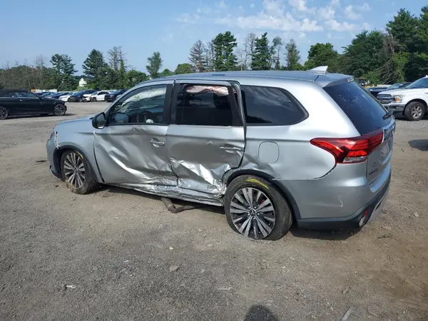 JA4AD2A32KZ047262 2019 MITSUBISHI OUTLANDER - Image 2