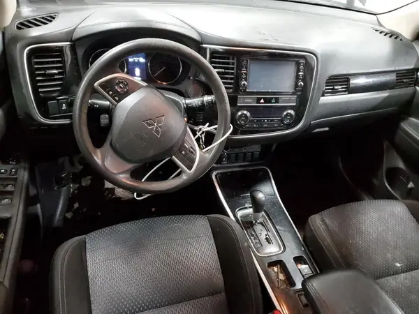 JA4AD2A32KZ047732 2019 MITSUBISHI OUTLANDER - Image 8