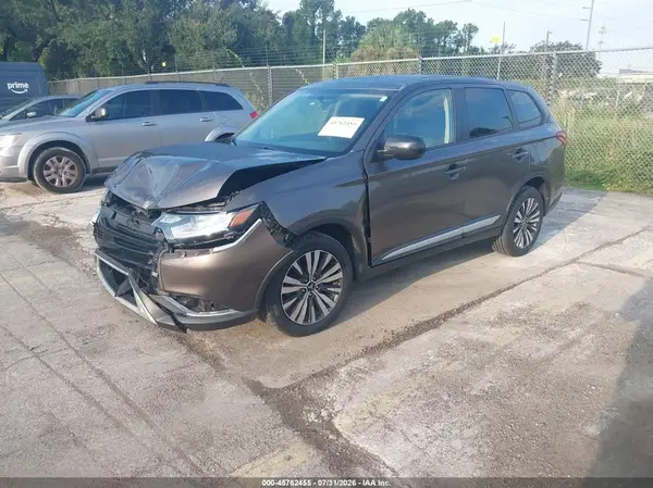 JA4AD2A32LZ015154 2020 MITSUBISHI OUTLANDER - Image 2
