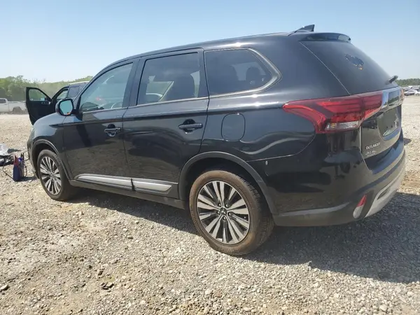JA4AD2A32LZ018619 2020 MITSUBISHI OUTLANDER - Image 2