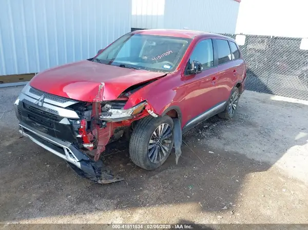 JA4AD2A32LZ040023 2020 MITSUBISHI OUTLANDER - Image 2