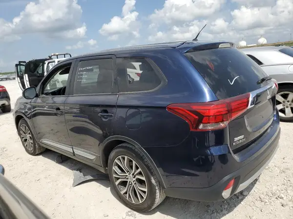 JA4AD2A33GZ026167 2016 MITSUBISHI OUTLANDER - Image 2