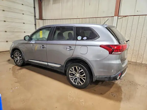 JA4AD2A33GZ039453 2016 MITSUBISHI OUTLANDER - Image 2