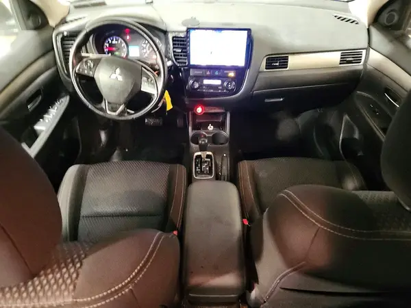 JA4AD2A33GZ039453 2016 MITSUBISHI OUTLANDER - Image 8