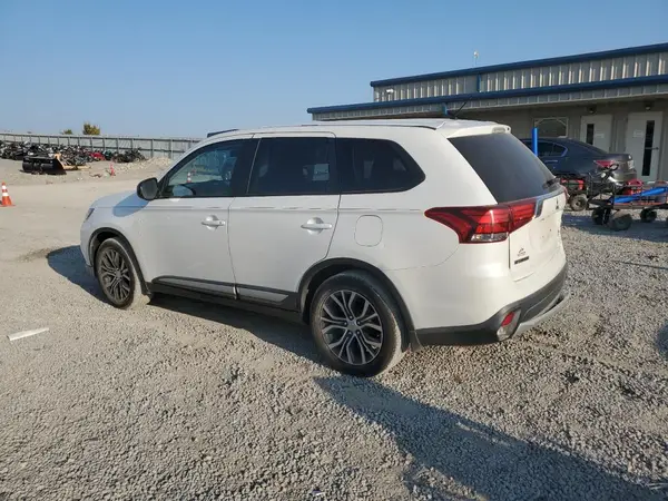 JA4AD2A33GZ051828 2016 MITSUBISHI OUTLANDER - Image 2