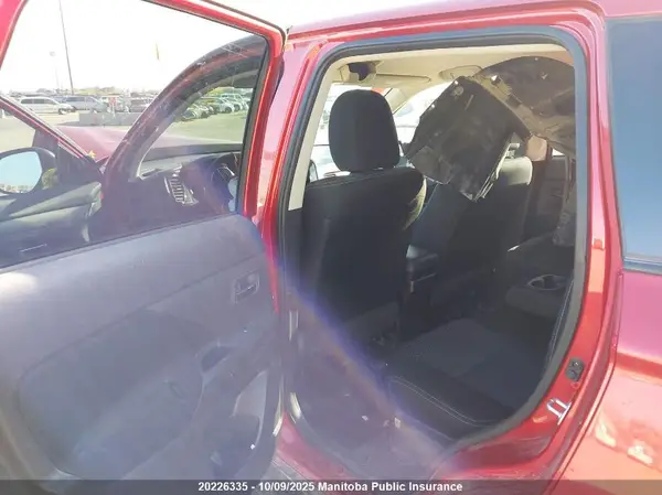 JA4AD2A33GZ601173 2016 MITSUBISHI OUTLANDER - Image 8