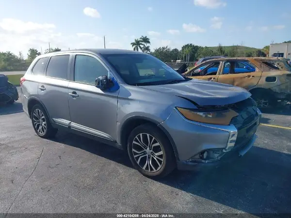 JA4AD2A33HZ004896 2017 MITSUBISHI OUTLANDER - Image 1