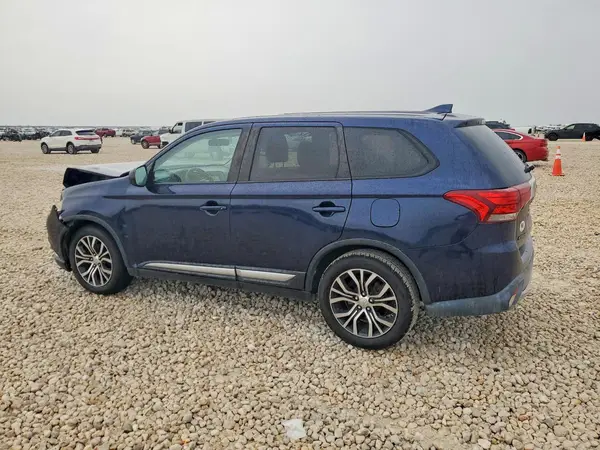 JA4AD2A33HZ015073 2017 MITSUBISHI OUTLANDER - Image 2
