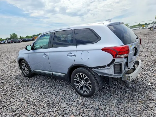 JA4AD2A33HZ015560 2017 MITSUBISHI OUTLANDER - Image 2