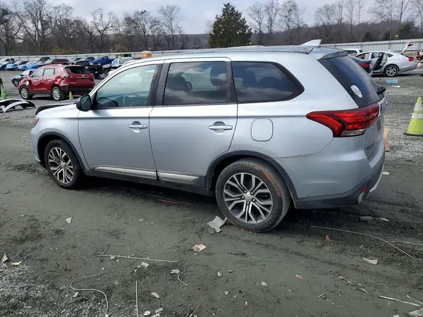 JA4AD2A33HZ020192 2017 MITSUBISHI OUTLANDER - Image 2