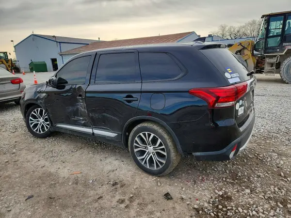 JA4AD2A33HZ054343 2017 MITSUBISHI OUTLANDER - Image 2