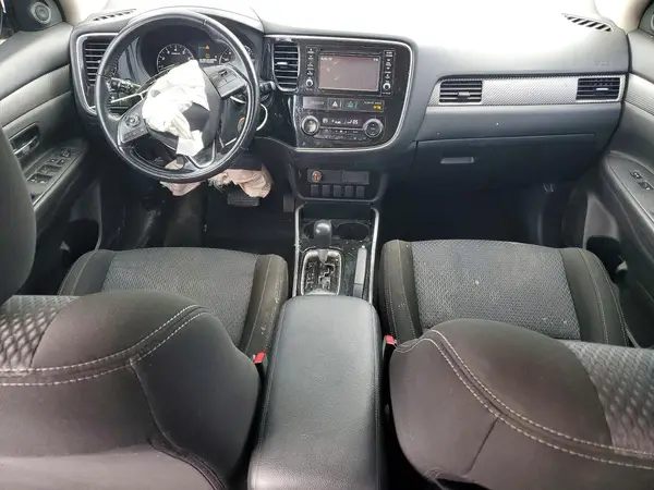 JA4AD2A33HZ057498 2017 MITSUBISHI OUTLANDER - Image 8