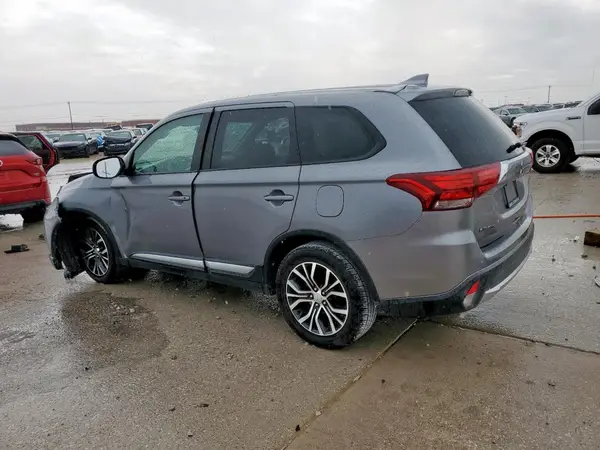 JA4AD2A33JJ002909 2018 MITSUBISHI OUTLANDER - Image 2
