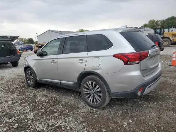 JA4AD2A33KZ002928 2019 MITSUBISHI OUTLANDER - Image 2