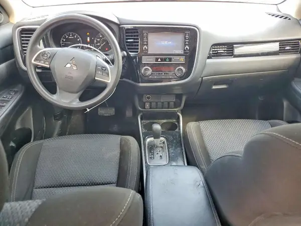 JA4AD2A33KZ004310 2019 MITSUBISHI OUTLANDER - Image 8