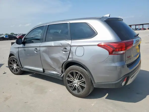 JA4AD2A33KZ012410 2019 MITSUBISHI OUTLANDER - Image 2