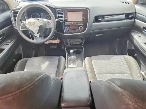 JA4AD2A33KZ016134 2019 MITSUBISHI OUTLANDER - Image 8