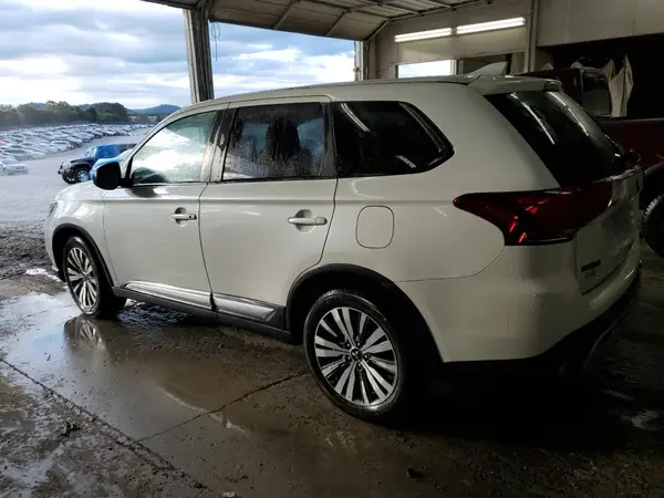 JA4AD2A33KZ022225 2019 MITSUBISHI OUTLANDER - Image 2