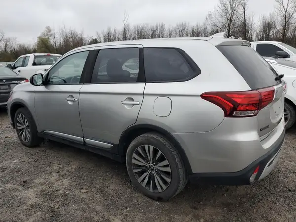 JA4AD2A33KZ030597 2019 MITSUBISHI OUTLANDER - Image 2