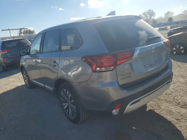 JA4AD2A33KZ032656 2019 MITSUBISHI OUTLANDER - Image 2