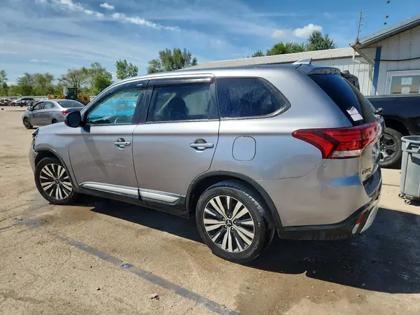 JA4AD2A33KZ037534 2019 MITSUBISHI OUTLANDER - Image 2