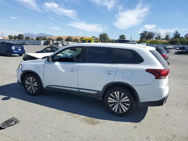 JA4AD2A33KZ037937 2019 MITSUBISHI OUTLANDER - Image 2