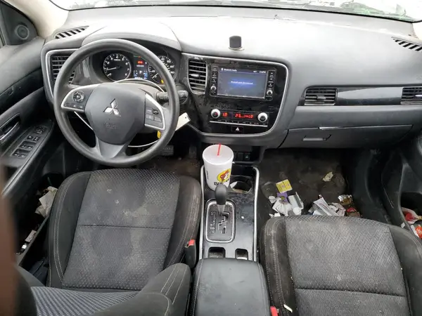 JA4AD2A33LZ012103 2020 MITSUBISHI OUTLANDER - Image 8