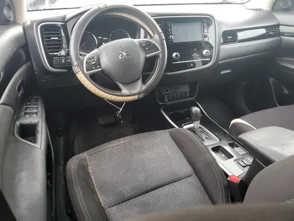 JA4AD2A33LZ015521 2020 MITSUBISHI OUTLANDER - Image 8