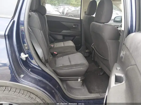 JA4AD2A33LZ041956 2020 MITSUBISHI OUTLANDER - Image 8
