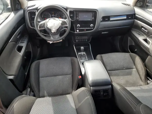 JA4AD2A33LZ045361 2020 MITSUBISHI OUTLANDER - Image 8