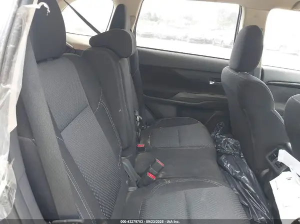 JA4AD2A33LZ048521 2020 MITSUBISHI OUTLANDER - Image 8
