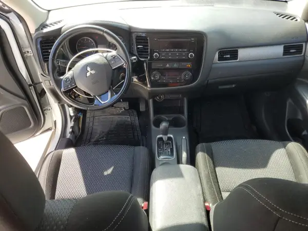 JA4AD2A34GZ004730 2016 MITSUBISHI OUTLANDER - Image 8