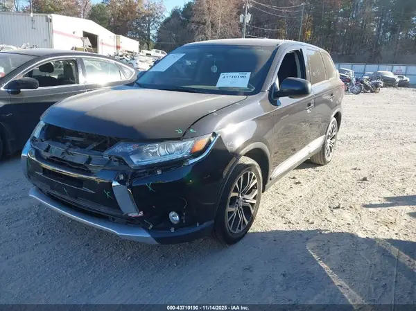 JA4AD2A34GZ008079 2016 MITSUBISHI OUTLANDER - Image 2