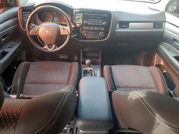 JA4AD2A34GZ011256 2016 MITSUBISHI OUTLANDER - Image 8