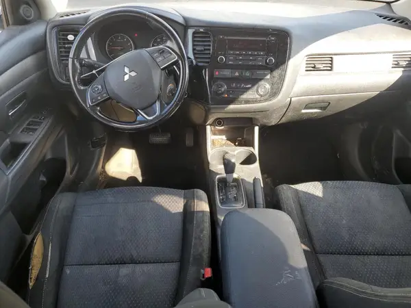 JA4AD2A34GZ020927 2016 MITSUBISHI OUTLANDER - Image 8