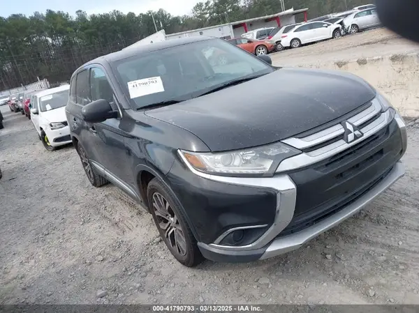 JA4AD2A34HZ012313 2017 MITSUBISHI OUTLANDER - Image 1
