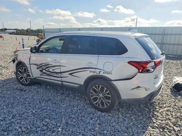 JA4AD2A34HZ025627 2017 MITSUBISHI OUTLANDER - Image 2