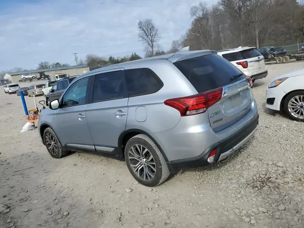 JA4AD2A34HZ046526 2017 MITSUBISHI OUTLANDER - Image 2
