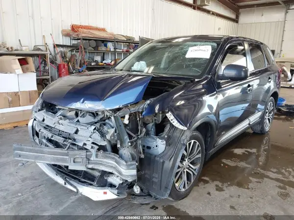 JA4AD2A34HZ070860 2017 MITSUBISHI OUTLANDER - Image 2