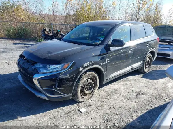 JA4AD2A34HZ607386 2017 MITSUBISHI OUTLANDER - Image 2