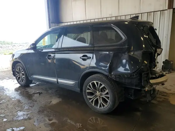 JA4AD2A34JJ005995 2018 MITSUBISHI OUTLANDER - Image 2