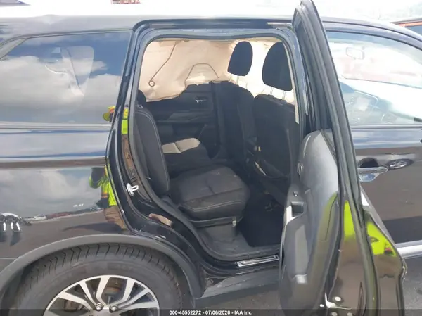 JA4AD2A34JZ000801 2018 MITSUBISHI OUTLANDER - Image 8