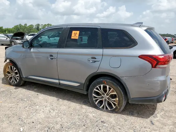 JA4AD2A34JZ038707 2018 MITSUBISHI OUTLANDER - Image 2