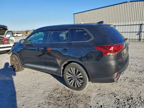 JA4AD2A34KJ002063 2019 MITSUBISHI OUTLANDER - Image 2