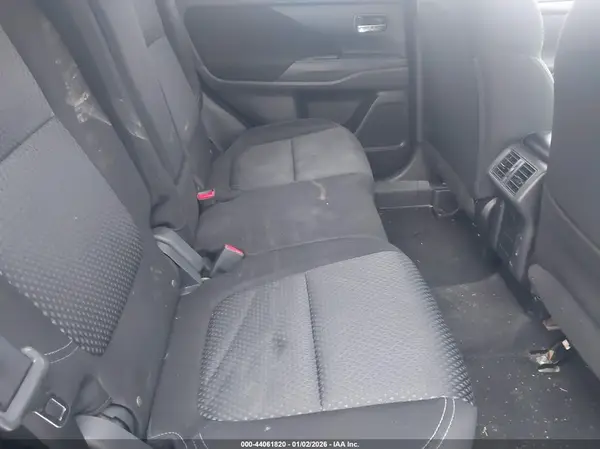 JA4AD2A34KZ003845 2019 MITSUBISHI OUTLANDER - Image 8