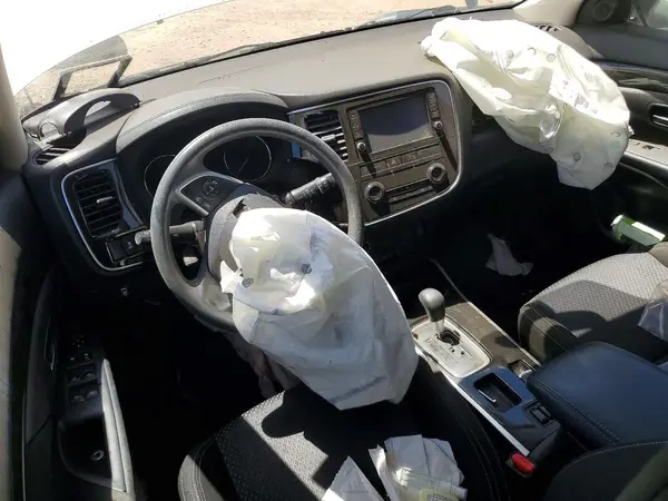 JA4AD2A34KZ007068 2019 MITSUBISHI OUTLANDER - Image 8