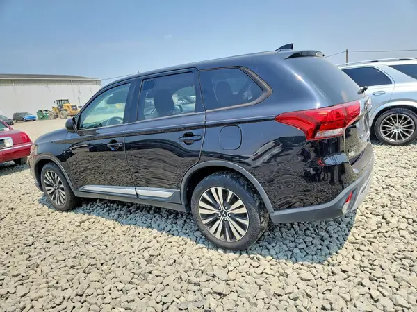JA4AD2A34KZ011525 2019 MITSUBISHI OUTLANDER - Image 2